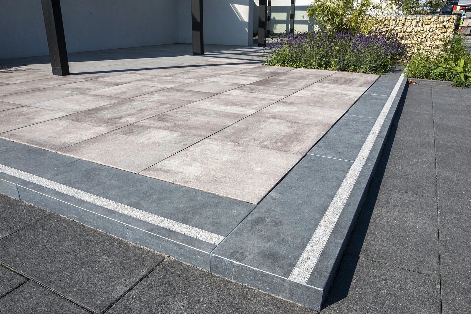 Traptrede Kandla Grey