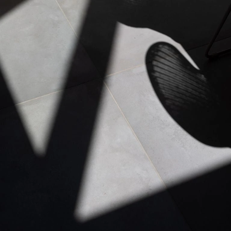 GeoCeramica® Concreet 60x60x4cm Silver